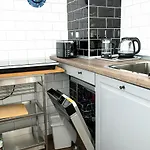 Urban & Cozy Escape - 1br Flat Near Grand Mall By Flat Mаnager شقة