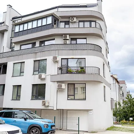 Urban & Cozy Escape - 1br Flat Near Grand Mall By Flat Mаnager 바르나