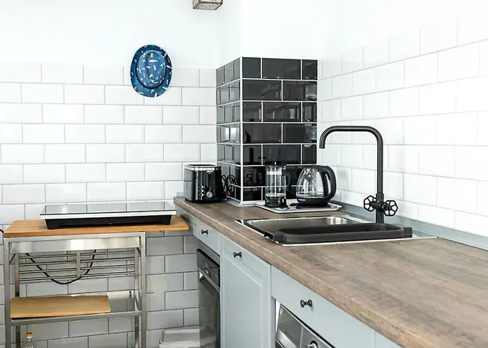 Apartment Urban & Cozy Escape - 1br Flat Near Grand Mall By Flat Mаnager Varna