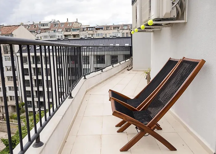 Urban & Cozy Escape - 1br Flat Near Grand Mall By Flat Mаnager Apartment Varna